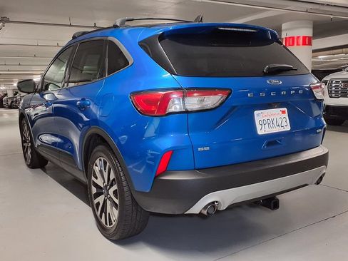 Used 2020 Ford Escape SE Sport FWD image 3