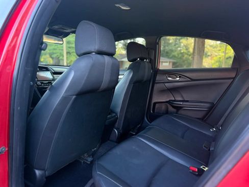 Used 2021 Honda Civic Sport image 11
