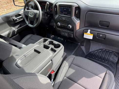 Used 2026 GMC Sierra 1500 Pro w/ Pro Value Package RWD image 11