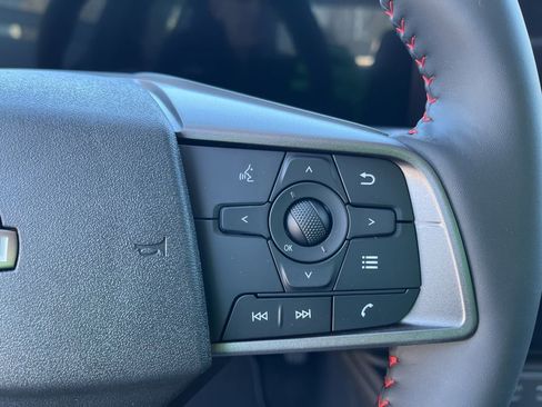 New 2026 Nissan Sentra SR w/ Floor Mat Package FWD image 30