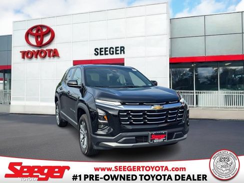 Used 2026 Chevrolet Equinox LT AWD/4WD image 1