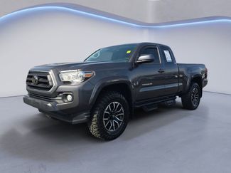 Used 2021 Toyota Tacoma SR5 w/ SR5 Appearance Package (SM) video 1