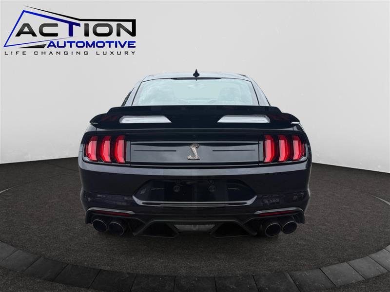Used 2022 Ford Mustang Shelby GT500 w/ Technology Package RWD image 7