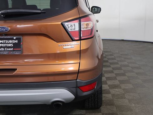 Used 2017 Ford Escape Titanium w/ Equipment Group 301A AWD/4WD image 17