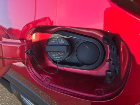 Used 2017 MAZDA CX-5 Touring image 13