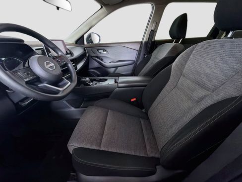 Used 2023 Nissan Rogue SV FWD image 13