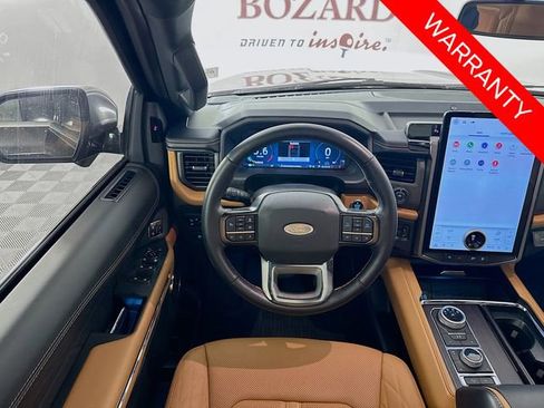 Certified 2024 Ford Expedition Platinum image 24