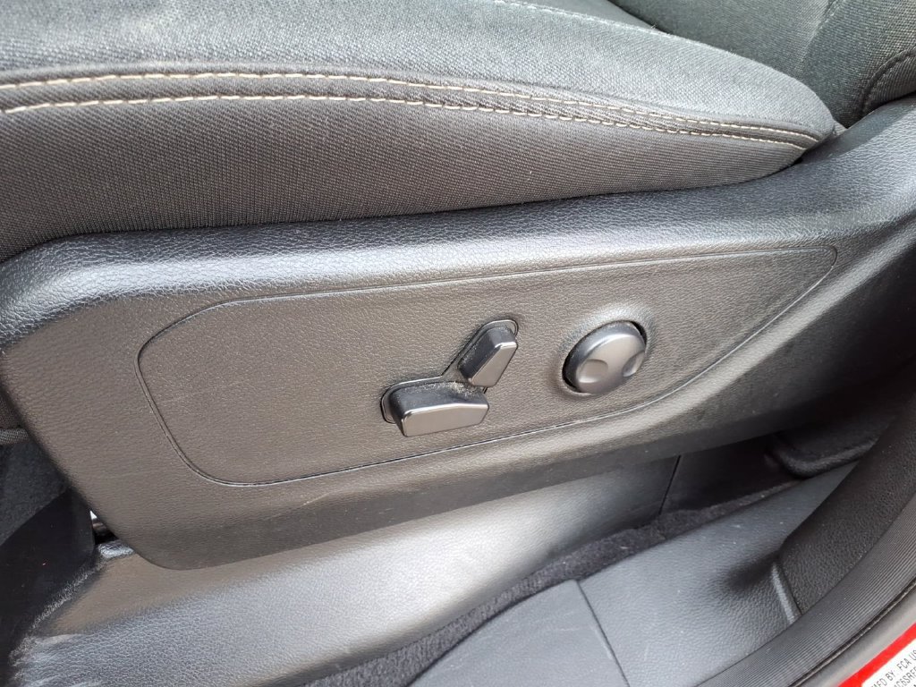 Used 2025 RAM 1500 Big Horn AWD/4WD image 13