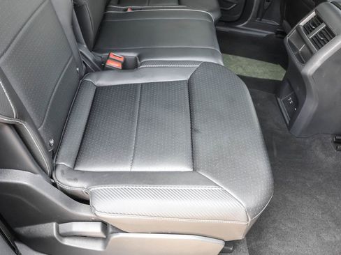 Used 2023 Volkswagen Atlas Cross Sport SE w/ Panoramic Sunroof Package AWD/4WD image 37