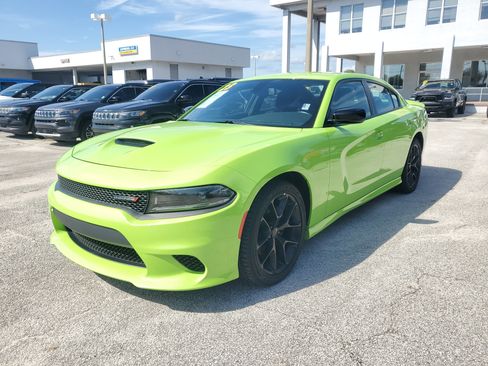 Used 2023 Dodge Charger GT image 3