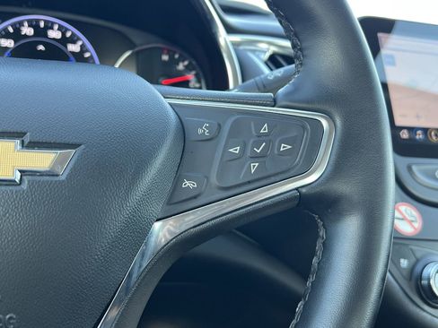 Used 2024 Chevrolet Malibu LT image 15