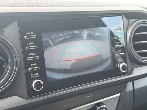 Used 2022 Toyota Tacoma SR image 13