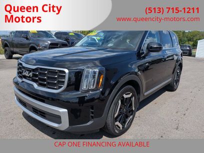 Used 2023 Kia Telluride S w/ S Sunroof Package