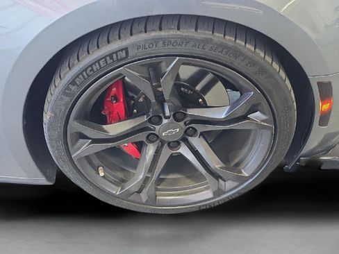 Used 2022 Chevrolet Camaro SS RWD image 23