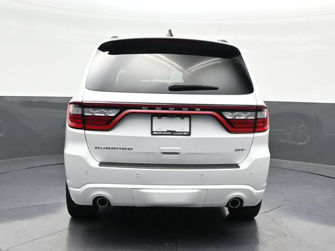 Used 2024 Dodge Durango GT RWD image 4