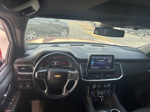 Used 2021 Chevrolet Tahoe LT image 19