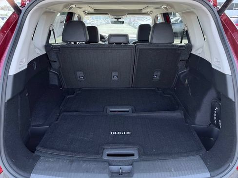 Used 2023 Nissan Rogue SL w/ SL Premium Package AWD/4WD image 12