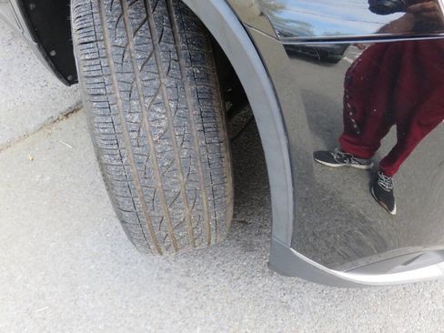 Used 2018 Chevrolet Traverse LT image 34