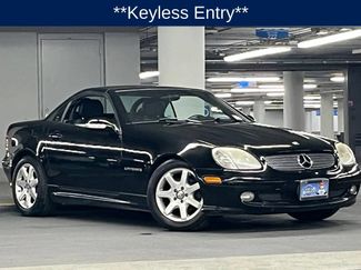 Used 2003 Mercedes-Benz SLK 230 video 2