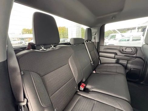 Used 2024 Chevrolet Silverado 2500 Custom w/ Custom Convenience Package image 25