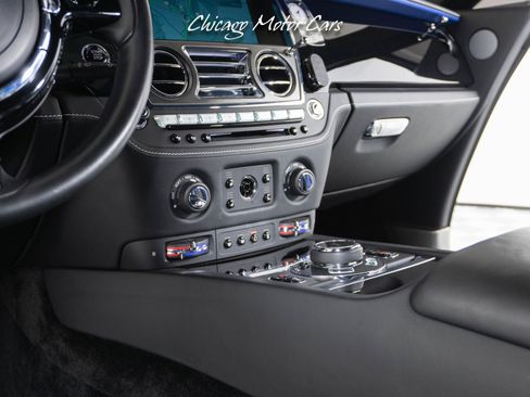 Used 2017 Rolls-Royce Wraith image 55