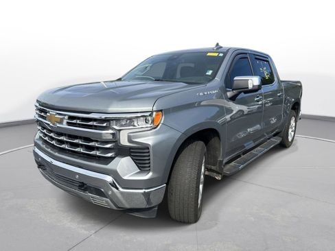 Used 2023 Chevrolet Silverado 1500 LTZ AWD/4WD image 2