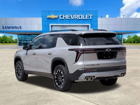 New 2026 Chevrolet Traverse Z71 w/ Driver Confidence Package AWD/4WD image 3