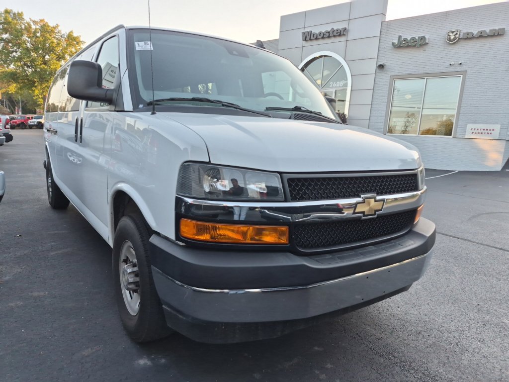 Used 2024 Chevrolet Express 3500 LT w/ LT Preferred Equipment Group RWD image 1