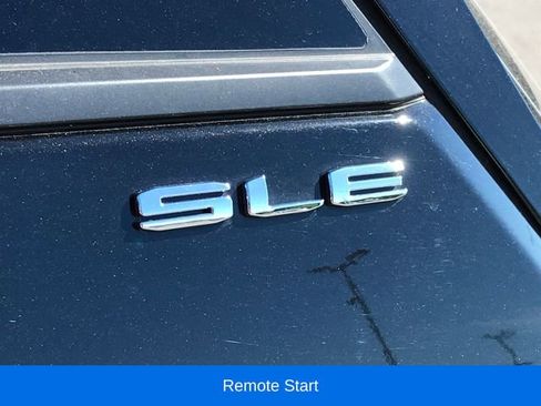 Used 2024 GMC Terrain SLE w/ Driver Convenience Package AWD/4WD image 7