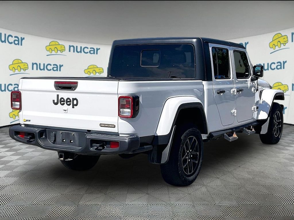 Used 2023 Jeep Gladiator Sport AWD/4WD image 6