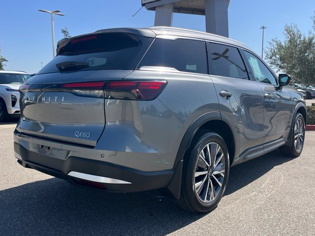 Certified 2027 INFINITI QX60 Luxe w/ Cargo Package FWD image 5