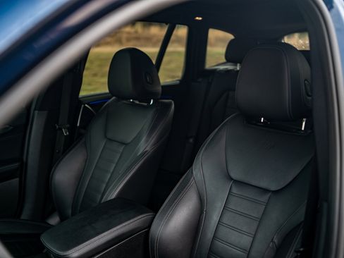 Used 2021 BMW X3 M w/ Executive Package image 9