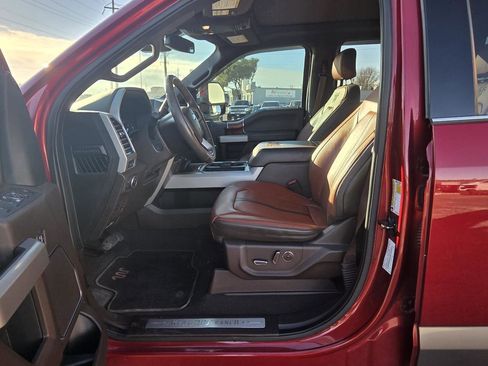 Used 2019 Ford F250 King Ranch w/ King Ranch Ultimate Package AWD/4WD image 11