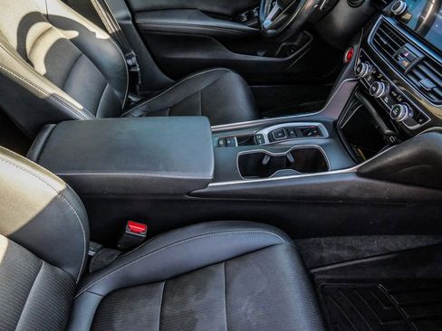 Used 2021 Honda Accord Sport image 17
