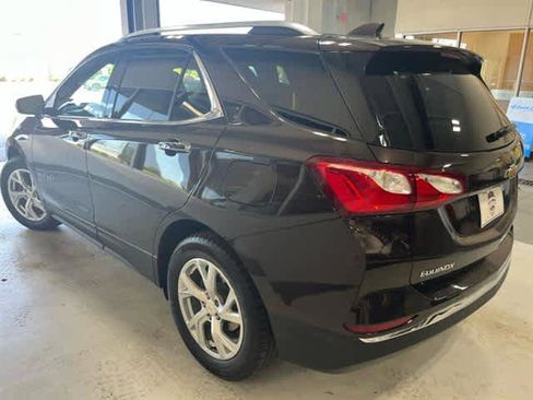 Used 2020 Chevrolet Equinox Premier image 4