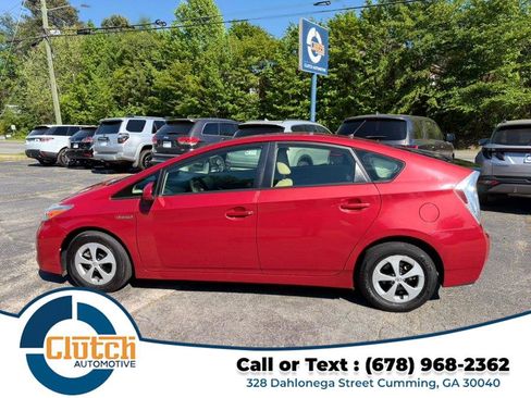 Used 2015 Toyota Prius Two image 8