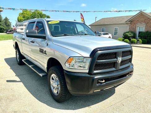 Used 2018 RAM 2500 Tradesman w/ Popular Equipment Group AWD/4WD image 3