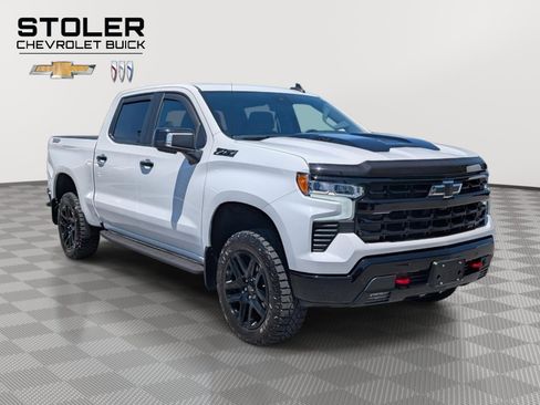 Used 2024 Chevrolet Silverado 1500 LT Trail Boss w/ LT Trail Boss Premium Package AWD/4WD image 7