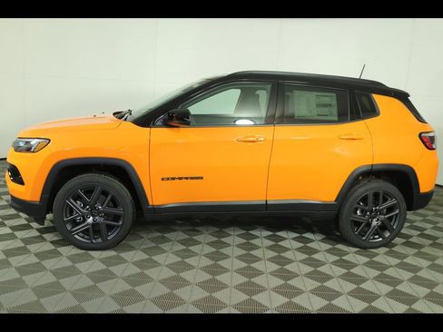 New 2026 Jeep Compass Limited w/ Sun, Sound & Navigation Group AWD/4WD image 2