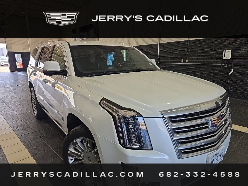 Used 2019 Cadillac Escalade Platinum AWD/4WD image 4