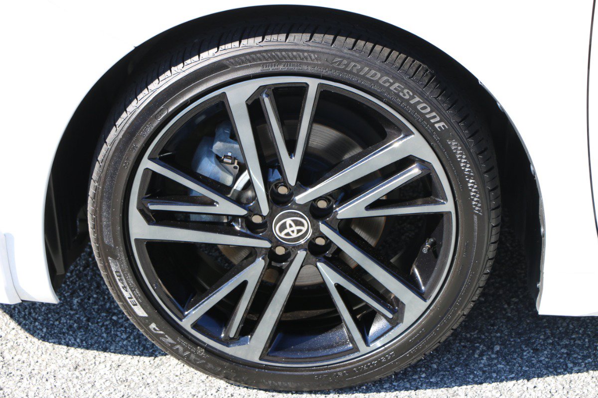 Used 2026 Toyota Camry XSE FWD image 14