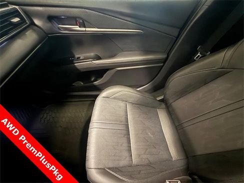 Used 2025 Toyota Camry XSE w/ Premium Plus Package image 19