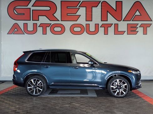 Used 2023 Volvo XC90 B6 Plus image 1