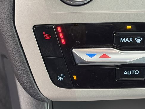 Used 2023 Ford Explorer XLT w/ Equipment Group 202A image 26