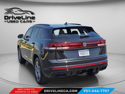 Used 2025 Volkswagen Atlas Cross Sport SEL R-Line AWD/4WD image 8