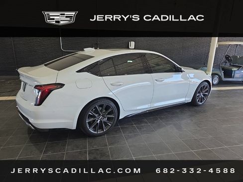 Used 2025 Cadillac CT5 Sport RWD image 5