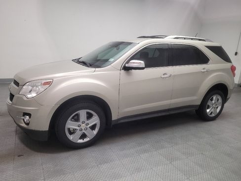 Used 2015 Chevrolet Equinox LTZ FWD image 2