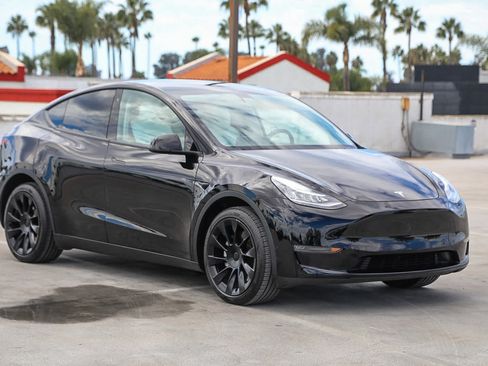 Used 2020 Tesla Model Y Long Range AWD/4WD image 4
