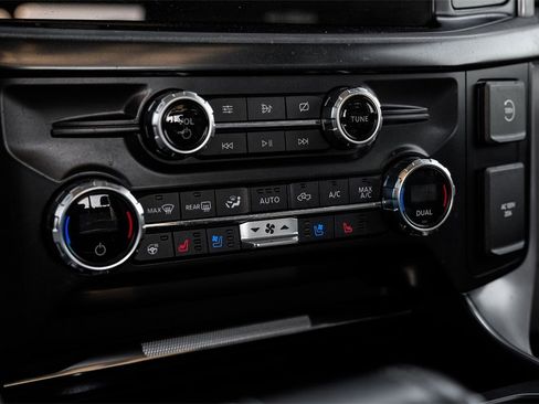 Used 2021 Ford F150 Limited image 26