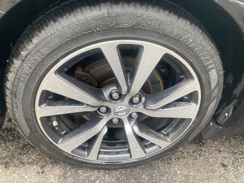 Used 2017 Nissan Maxima 3.5 SL image 31